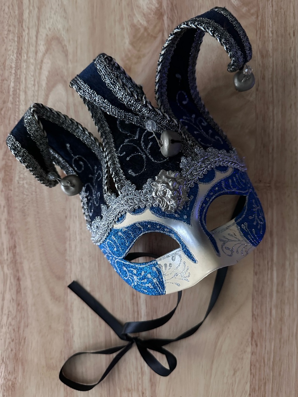 Blue  🎉Mardi Gras 🎉 Venetian Jester Masquerade Mask • blue & silver